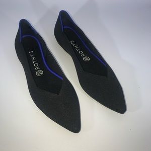 NIB Rothy’s black solid “The Point” size 10.5.